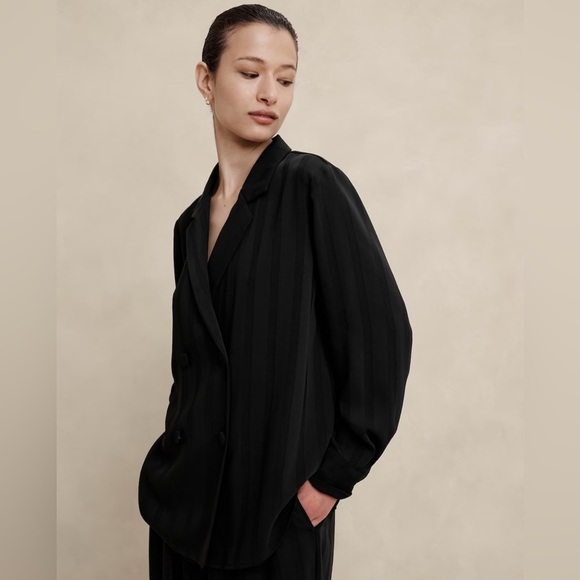 Banana Republic black tonal strip double breasted polyester blouse/jacket.Size M - Picture 2 of 4